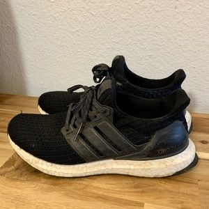 ADIDAS ULTRABOOST IN BLACK